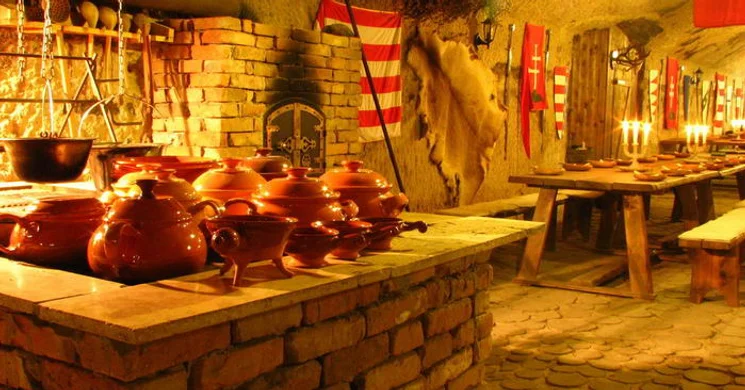 Castrum Boldua Középkori Étterem Boldogkőváralja