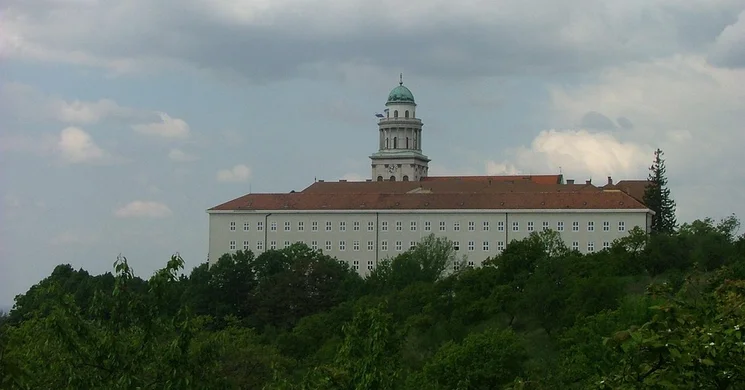 Pannon Esték Pannonhalma 2025