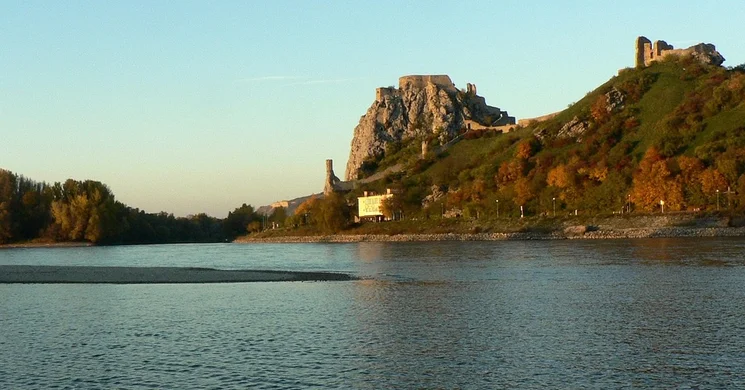 Pozsony Dévényi Vár kirándulás