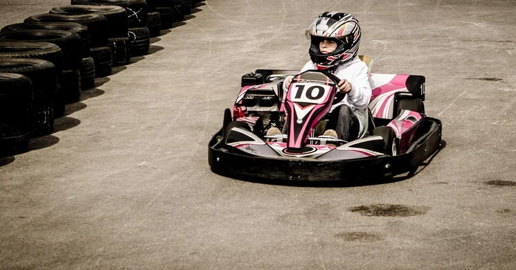 Gokart pálya a Balatonnál Zamárdiban felnőtteknek és gyerekeknek