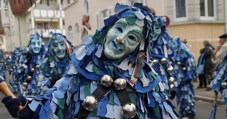 Dörgicsei Farsang 2025. Jelmezes batyus buli kicsiknek, nagyoknak zenével, tánccal, tombolával