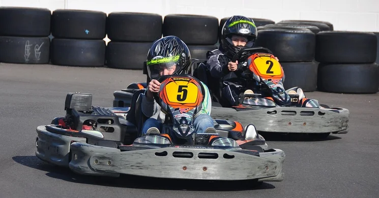 Gokartozás gyerekeknek