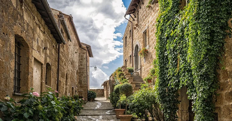 Október 1. hétfője. Építészek világnapja