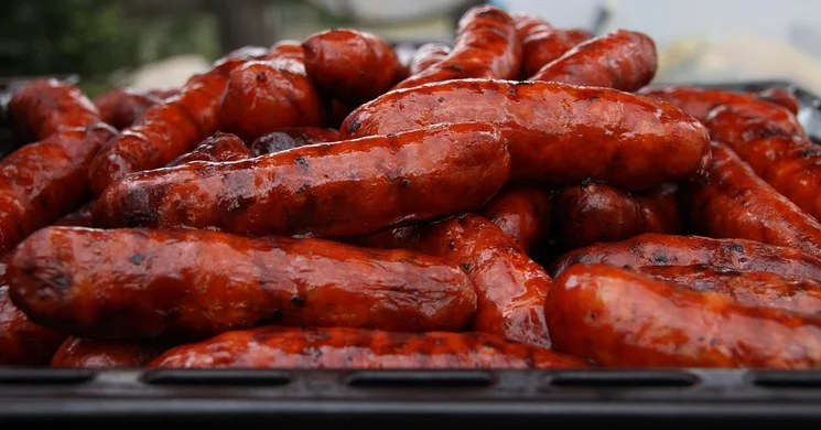 Falusi disznóvágás program Császártöltés