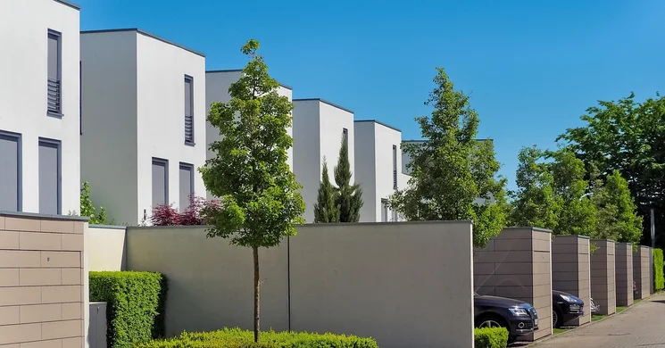 Október 1. hétfője. Az Építészet és lakóhely (habitat) világnapja