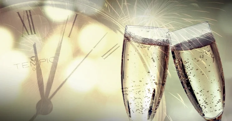 Retro szilveszter díszvacsorával és disznóvágással a Fenyőharaszt Kastélyszállóban