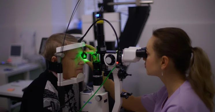 Magánszemészet árak összehasonlítása: ilyen díjakra számíthatsz!