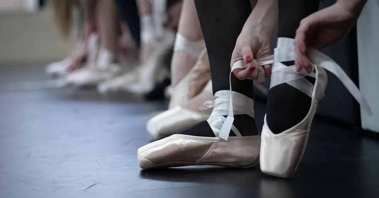 Október 5. Balett világnap