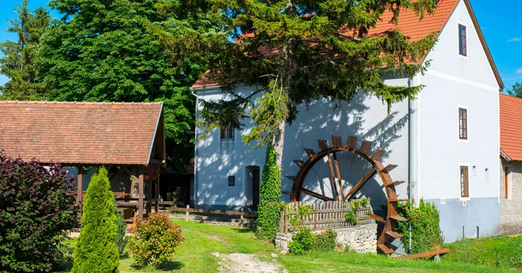 Csizmadia Vízimalom Nemeshany