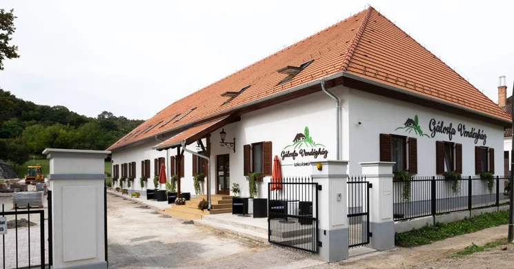 Gálosfa Vendégház