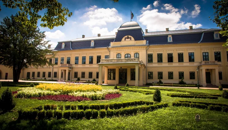 Gyulai Almásy-kastély Látogatóközpont