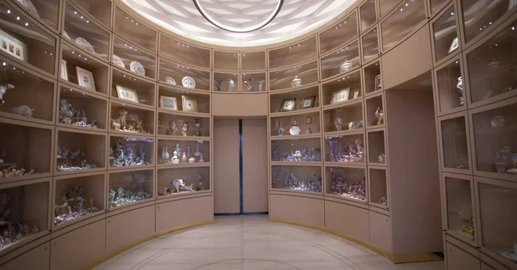 Herendi Porcelán Palota program 2025. Rózsakészítés és porcelánfestés Budapesten