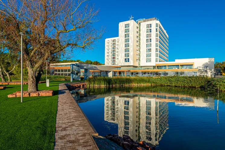 Pünkösdi wellness hétvége Keszthelyen, ünnepi programokkal a Hotel Helikonban