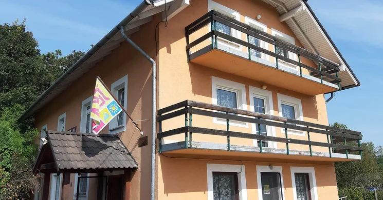 JEKA „Lehár” Ifjúsági Szálló Tahitótfalu