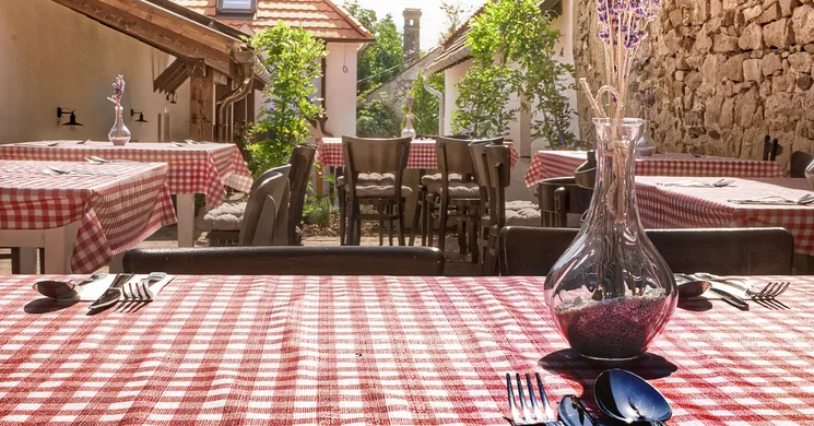 Kőkút Kert Vendéglő, Kékkút