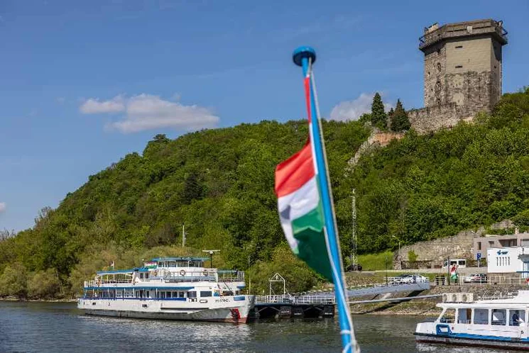 Visegrád hajózás 2026 - Menetrendi- és kirándulóhajók indulnak Nagymarosra, Zebegénybe, Dömösre és Esztergomba