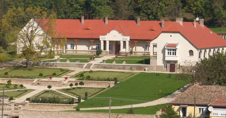 Miszla Art Kulturális Központ és Alkotóház