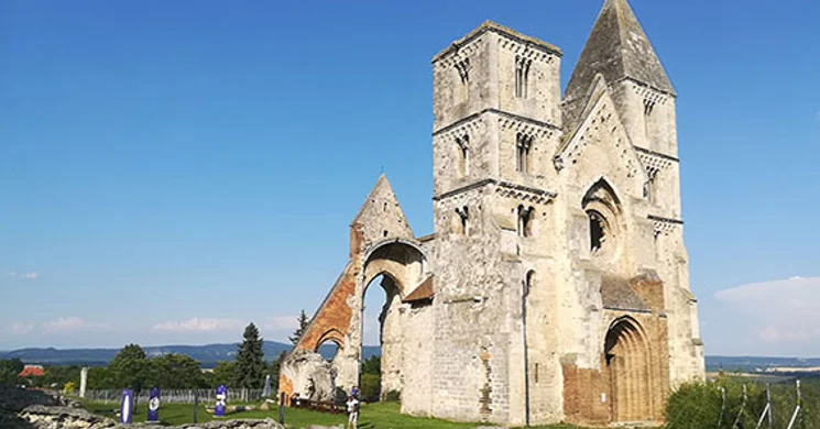 Zsámbéki Romtemplom és Kőtár látogatás