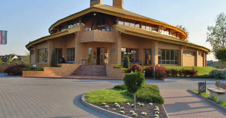 Monor Városi Uszoda