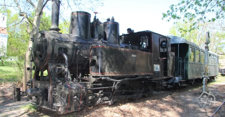 Ópusztaszeri keskeny nyomtávú kisvasút