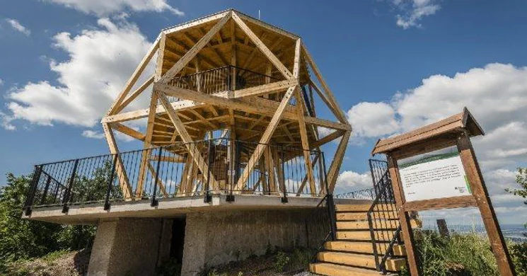 Hármashatár-hegyi Guckler Károly-kilátó Budapest