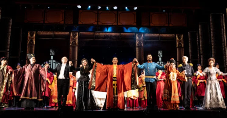 Operettszínház Adventi Gála. Online jegyvásárlás