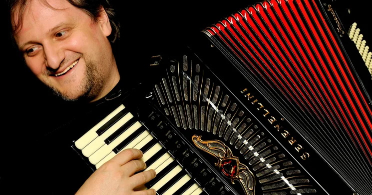 Orosz Zoltán koncert 2026. Online jegyvásárlás