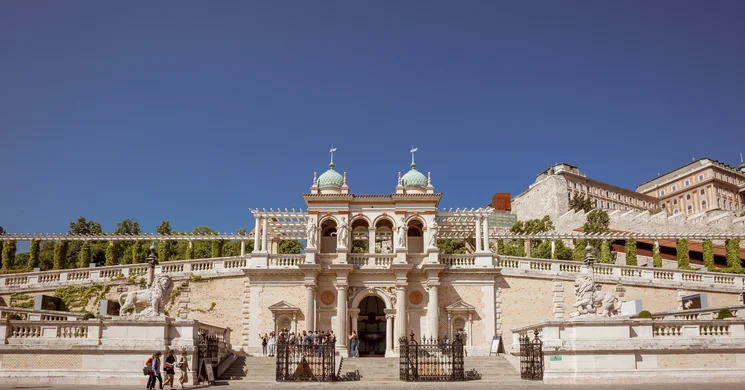 Rejtélyes történelem 2025. Művelődéstörténeti előadások a Várkert Bazárban, online jegyvásárlás