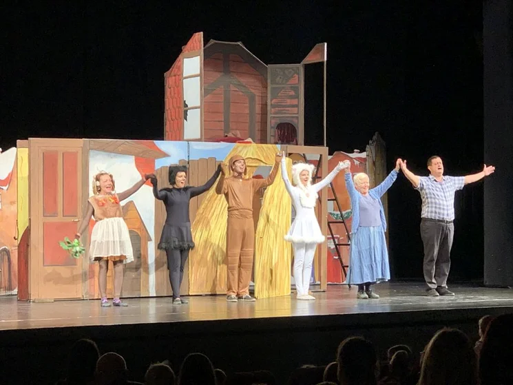 Frakk, a macskák réme mese 2026. Online jegyvásárlás