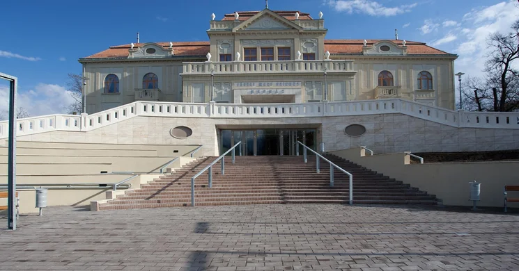 MOST Fesztivál Tatabánya. Monodráma és Stúdiószínházi Fesztivál, online jegyvásárlás