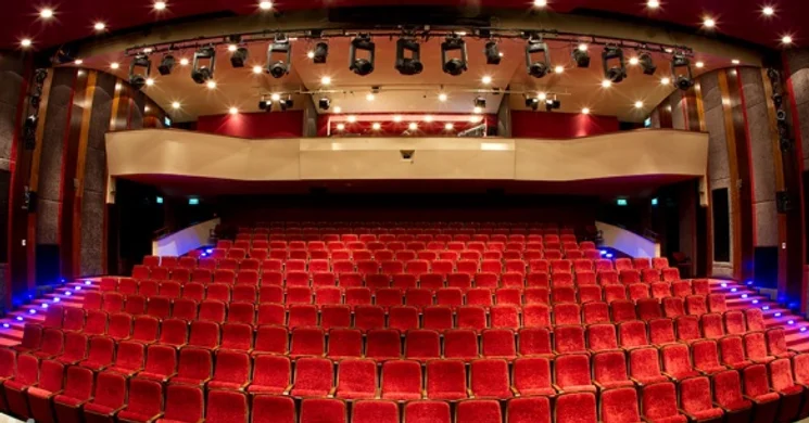 Weöres Sándor Színház programok 2026. Előadások és online jegyvásárlás