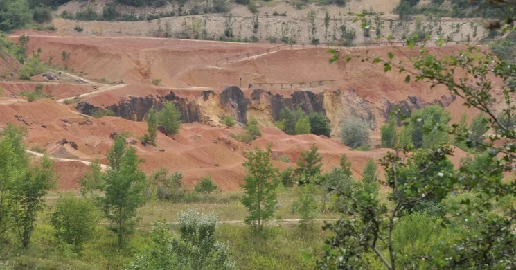 Földtani tanösvény séta Gánton a Bauxitföldtani Parkban