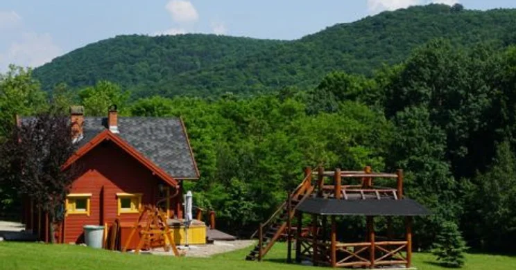 Parádsasvári Sasfészek