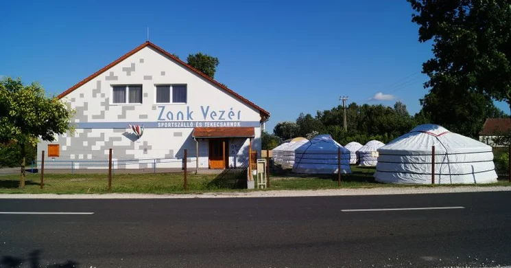 Zank Vezér Sportszálló és Tekecsarnok