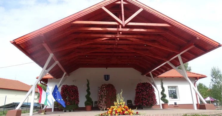 Mihály-napi Sokadalom Szigetbecse 2025