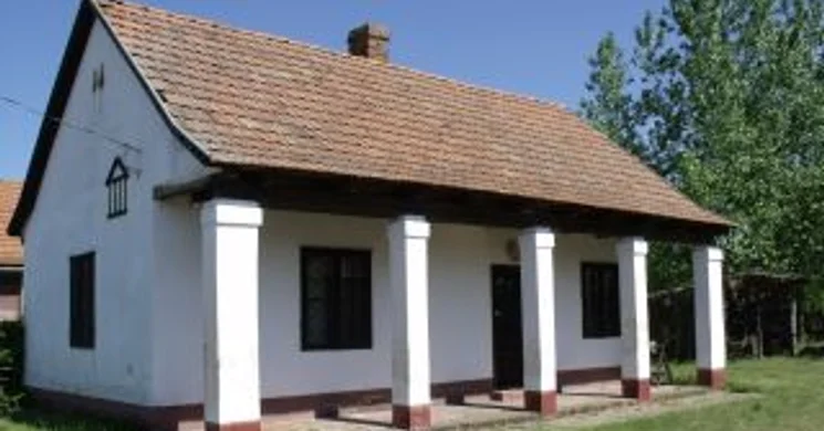 ONCSA Tájház Újléta