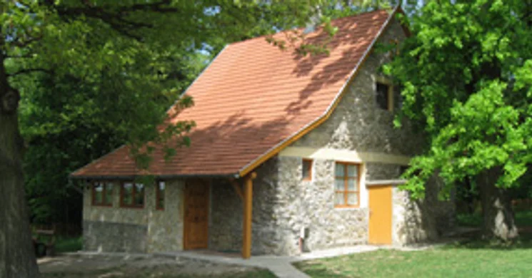 Balatoncsicsói Erdészház Szentjakabfa