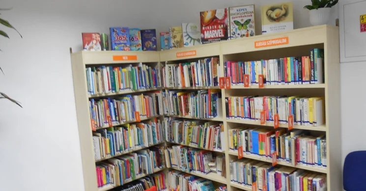 Bocskaikert Könyvtári információs és közösségi hely