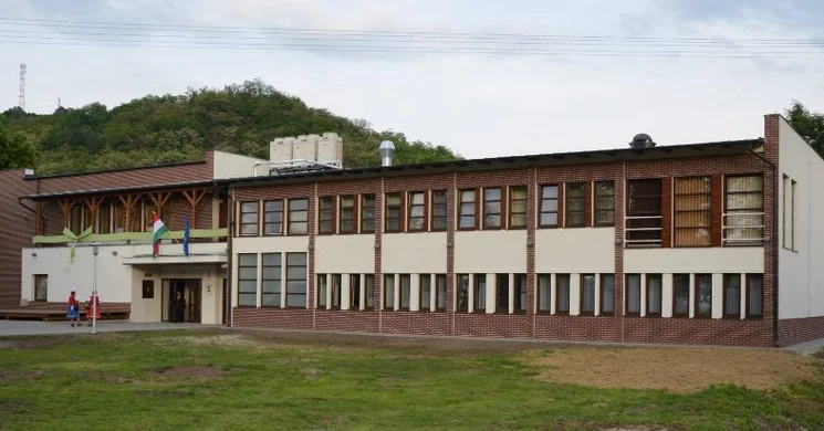 Borsodnádasdi Közösségi Ház és Könyvtár