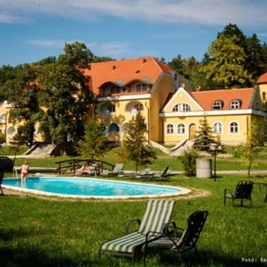 Cseri Kastélyszálló Tótvázsony