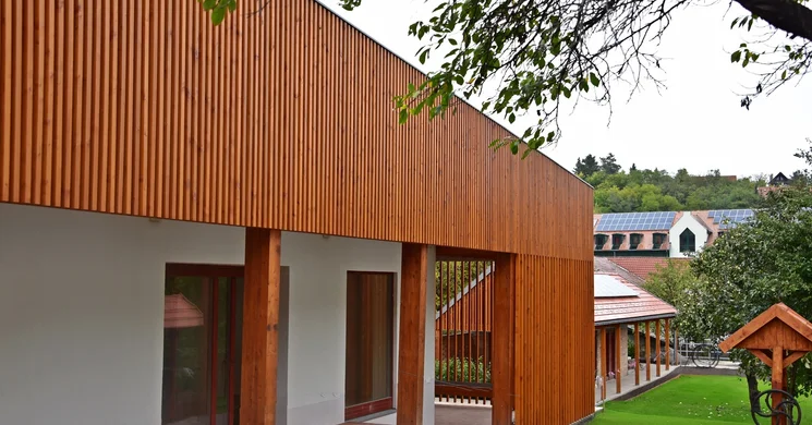 Pilisi len Látogatóközpont