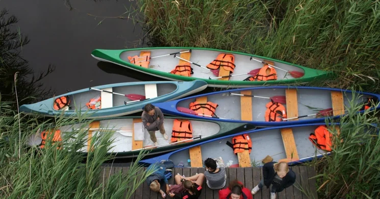 Kenutúrák a Fertő tó rejtelmes és áthatolhatatlannak tűnő területein