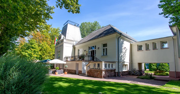 Főnix Hotel Balatonföldvár