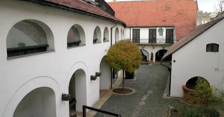 Várostörténeti Múzeum Pécs