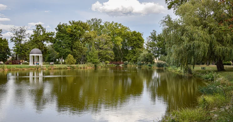 Fehérvárcsurgói Arborétum és Károlyi Kastélypark