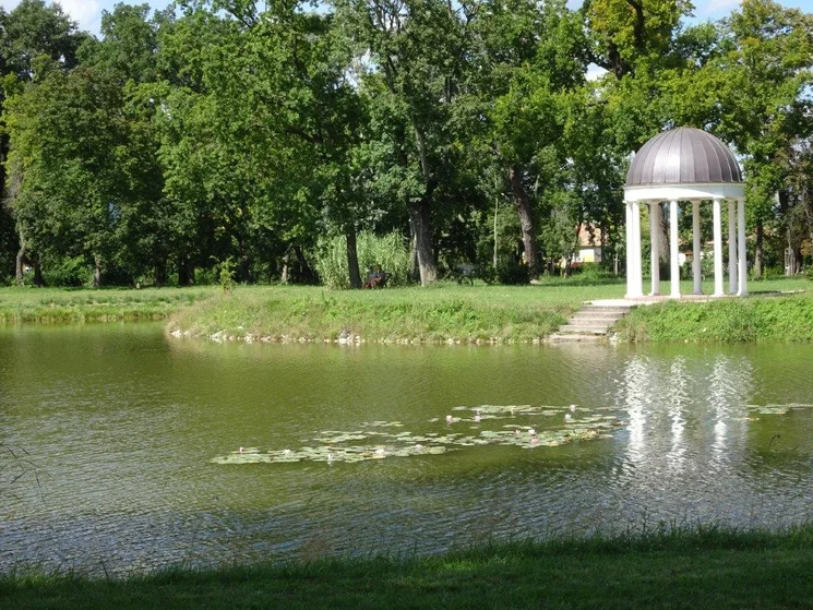 Kastélykoncert 2026. Szent Erzsébet-napi gyertyafényes koncert a Károlyi Kastélyban, Fehérvárcsurgón