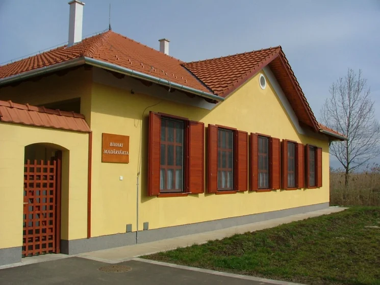 Bihari Madárvárta Látogatóközpont Biharugra