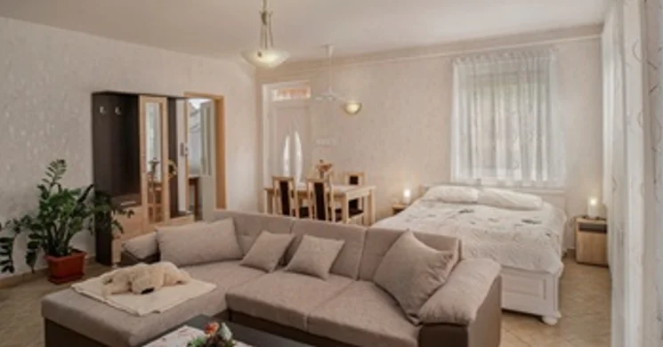 Olivér Apartman Látrány