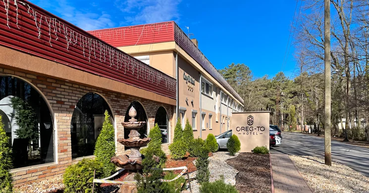 Öreg-tó Hotel*** és Rendezvénytér Tata