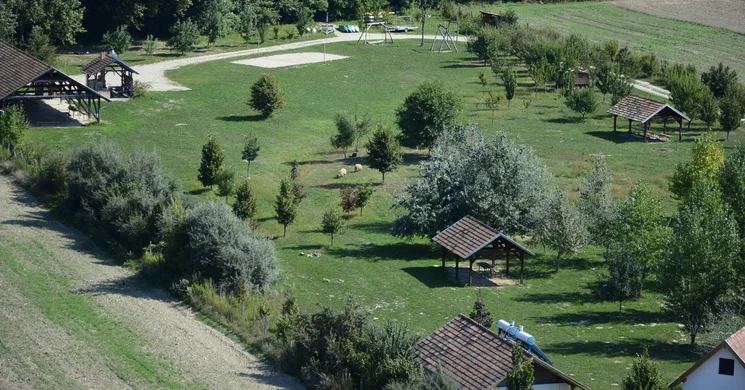 Tündérsziget Ökopark Kulcsosház és Nomád Sátorozóhely